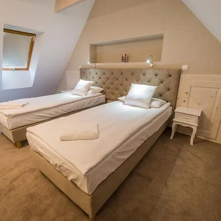 Amax Boutique 3* Mikołajki