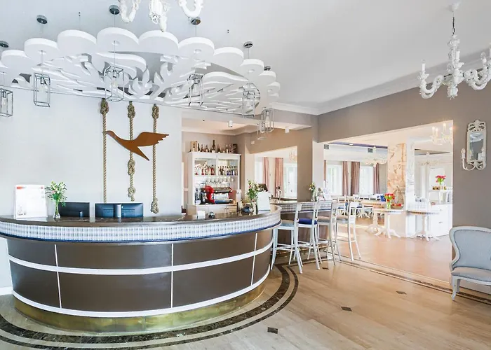 Amax Boutique Hotel 3*